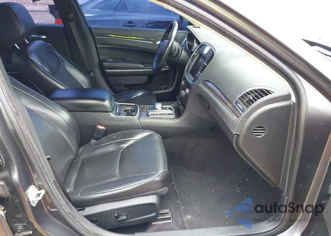 2019 Chrysler 300 Limited from USA, damaged, VIN 2C3CCAEGXKH697731